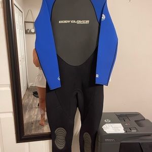 Men’s XL body glove wet suit
